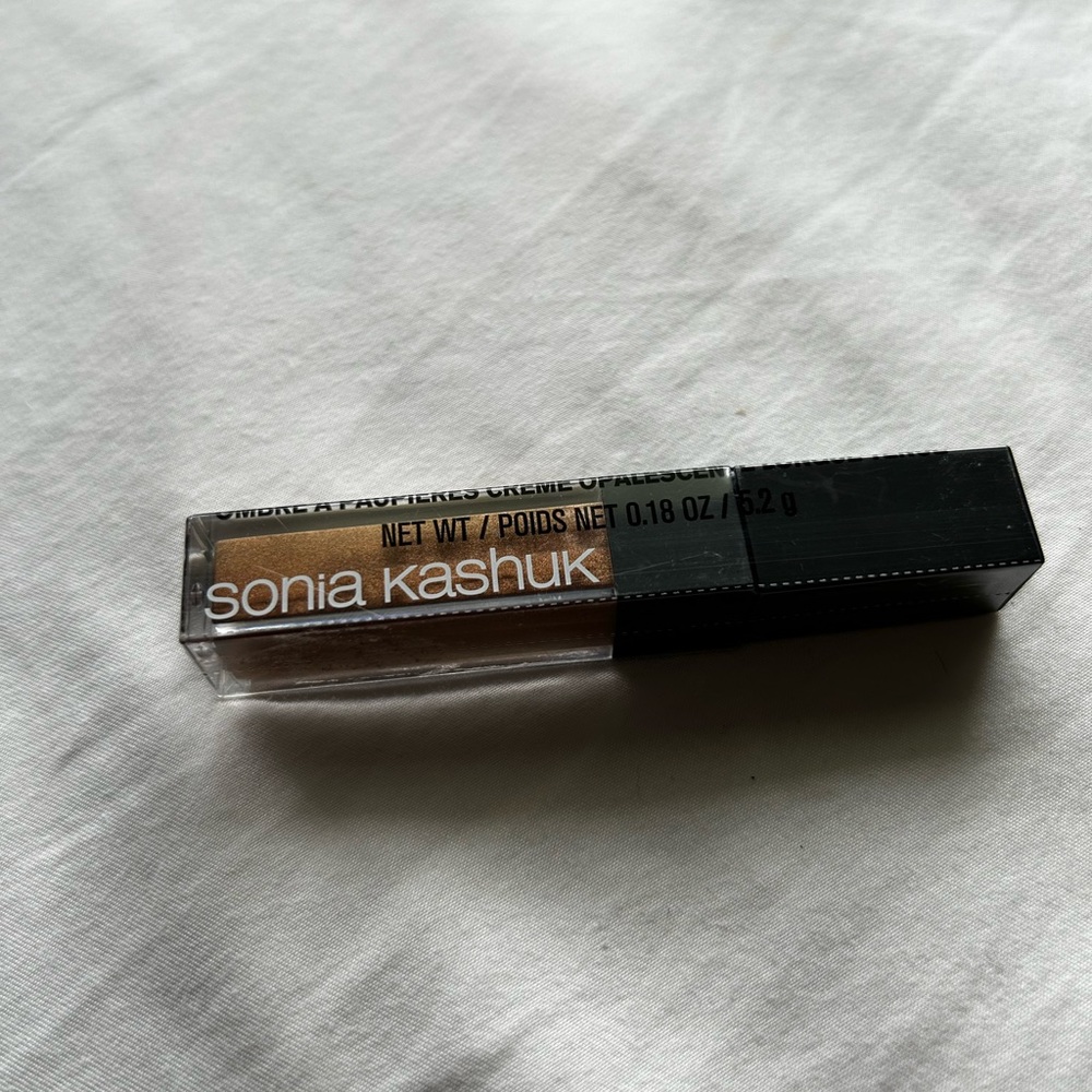 New Sonia Kashuk crème eyeshadow - Tigers eye